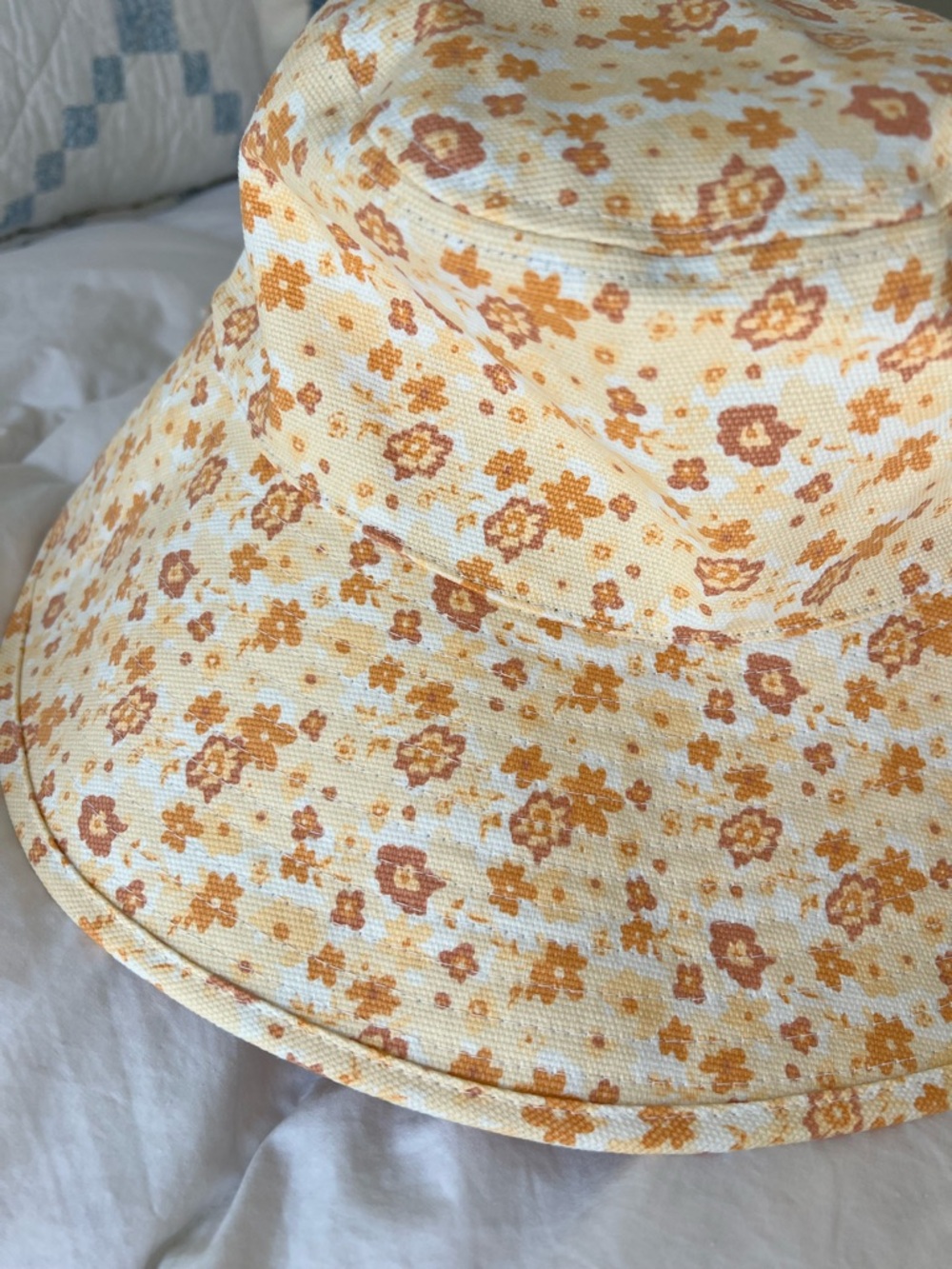 Lack of Color Floral Bucket Hat Orange Yellow White Size Small